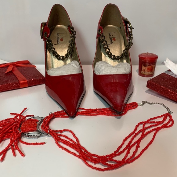 Meet your Posher, Goldie - Picture 5 of 15